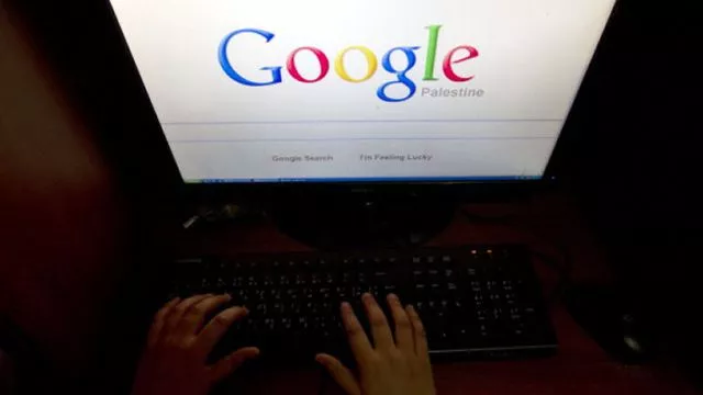 move will allow readers to click on links to check facts where claims have been evaluated by fact check organisations photo afp move will allow readers to click on links to check facts where claims have been evaluated by fact check organisations photo afp