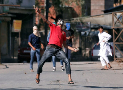 attackers ambush security convoy in indian held kashmir killing two attackers ambush security convoy in indian held kashmir killing two