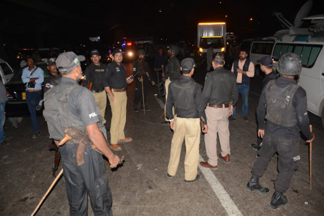 incident is second targeted killing of policeman in three days in karachi photo express incident is second targeted killing of policeman in three days in karachi photo express