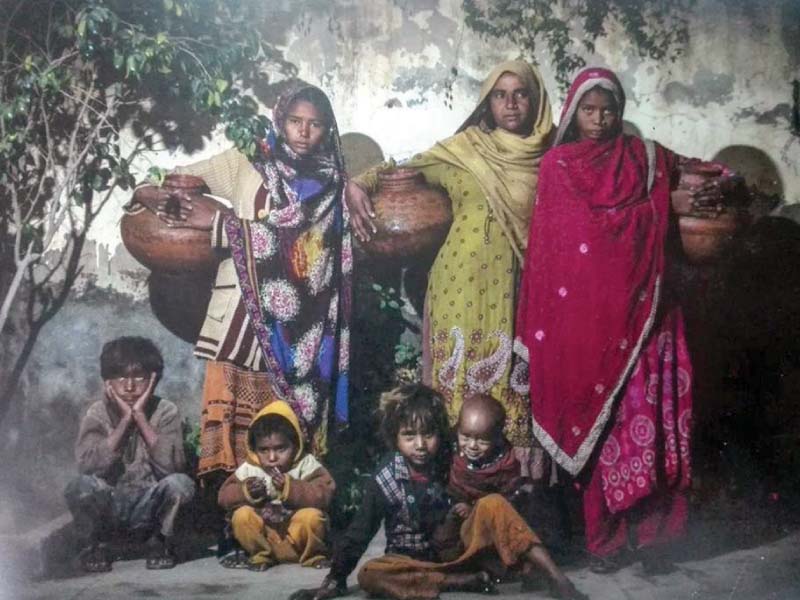 the only trace of this bygone civilisation that now exists is on the faces of its people and she wished to capture that in her portraits according to sapna photo express