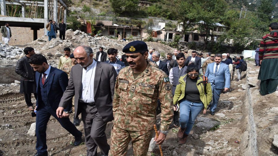 Diplomatic corps visits LoC, India refuses rare Pakistan invite. PHOTO: EXPRESS 