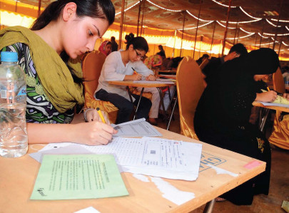 1 2000 students try out for 1 400 seats at medical colleges 1 2000 students try out for 1 400 seats at medical colleges