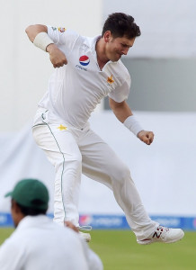 yasir shah becomes fastest asian to claim 100 wickets in tests yasir shah becomes fastest asian to claim 100 wickets in tests