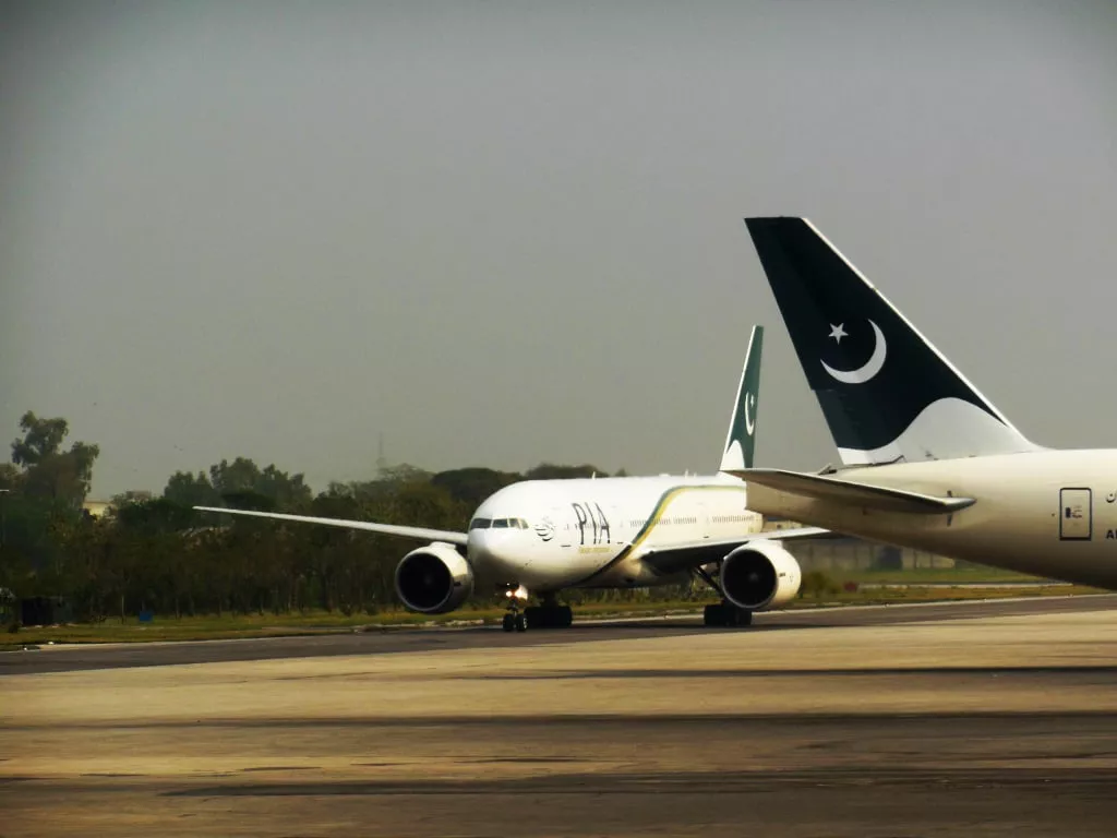 places ads to secure short long term leases for modern wide body aircraft photo faisal moin express places ads to secure short long term leases for modern wide body aircraft photo faisal moin express