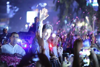 it s nov 2 now imran khan revises capital lockdown date it s nov 2 now imran khan revises capital lockdown date