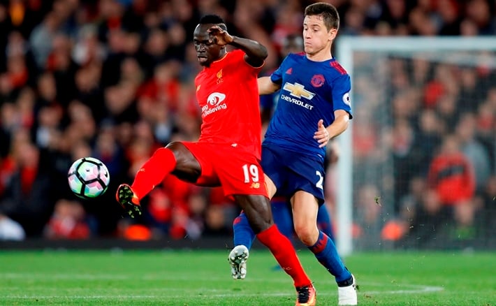 manchester united 039 s ander herrera in action with liverpool 039 s sadio mane on october 18 2016 photo reuters