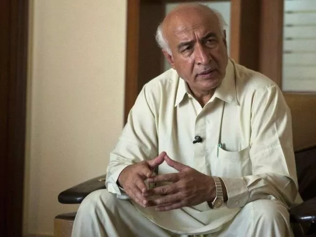 former balochistan cm wants proper implementation of 18th amendment photo reuters former balochistan cm wants proper implementation of 18th amendment photo reuters