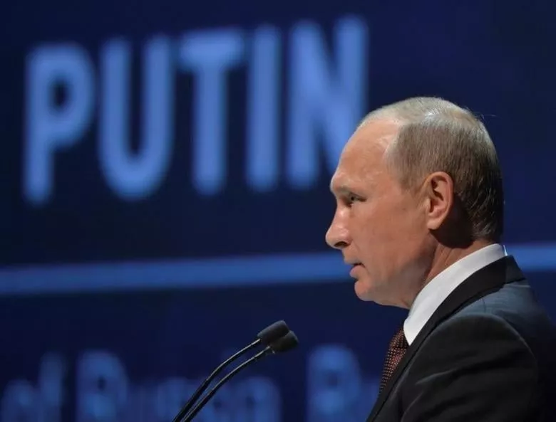 russian president vladimir putin delivers a speech during a session of the 23rd world energy congress in istanbul turkey october 10 2016 photo reuters russian president vladimir putin delivers a speech during a session of the 23rd world energy congress in istanbul turkey october 10 2016 photo reuters