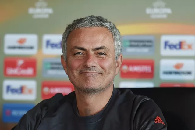 jose mourinho smiles during a press conference at their carrington base in manchester northwest england on october 19 2016 ahead of their uefa europa league group a football match against fenerbahce on october 20 photo afp jose mourinho smiles during a press conference at their carrington base in manchester northwest england on october 19 2016 ahead of their uefa europa league group a football match against fenerbahce on october 20 photo afp