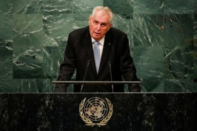 czech president denies scrapping holocaust survivor medal czech president denies scrapping holocaust survivor medal