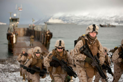 us to deploy 330 troops in norway