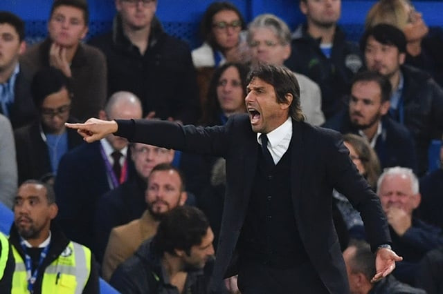 chelsea 039 s italian head coach antonio conte gestures on the touchline during the english premier league football match between chelsea and manchester united at stamford bridge in london on october 23 2016 photo afp chelsea 039 s italian head coach antonio conte gestures on the touchline during the english premier league football match between chelsea and manchester united at stamford bridge in london on october 23 2016 photo afp