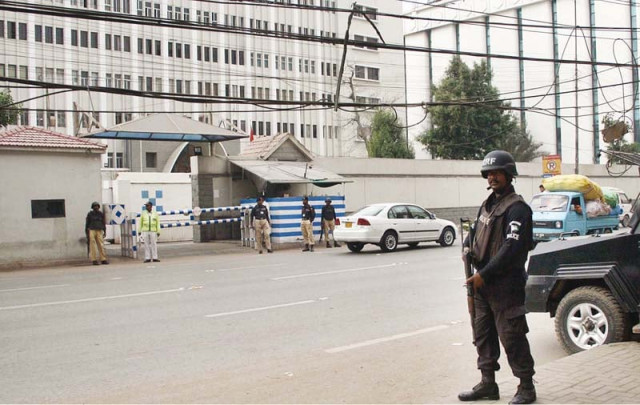 following the attack on a police training centre in quetta the sindh government has strengthened security measures outside central police office in karachi photo online following the attack on a police training centre in quetta the sindh government has strengthened security measures outside central police office in karachi photo online