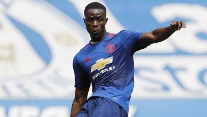 man united s bailly expects two month lay off