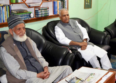 track two diplomacy indian delegation meets hurriyat leaders