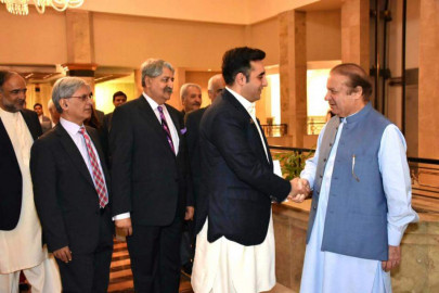 nov 2 sit in ppp drops hint of throwing its weight behind govt nov 2 sit in ppp drops hint of throwing its weight behind govt