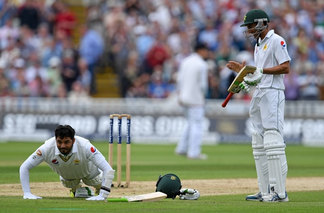azhar ali celebrates by doing press ups after reaching his century photo afp azhar ali celebrates by doing press ups after reaching his century photo afp