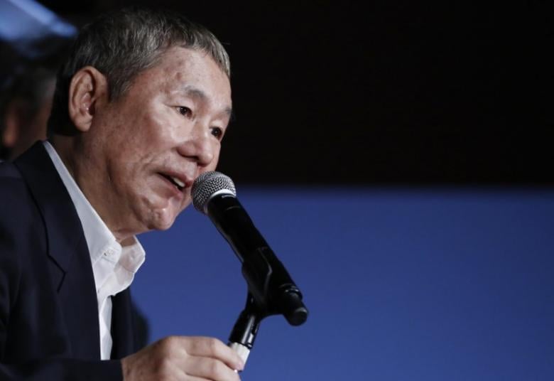 japanese director takeshi kitano speaks as he receives the quot samurai quot award during the closing ceremony of the tokyo international film festival in tokyo october 31 2014 photo reuters