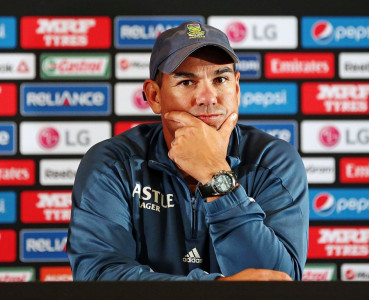 south africa coach domingo gets contract extension till august 2017