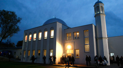 german parents may face trial for refusing son s school trip to mosque