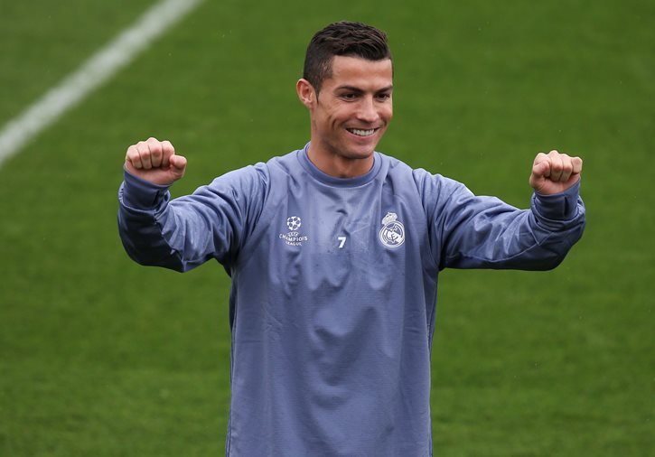 real madrid 039 s cristiano ronaldo smiles during training session photo reuters