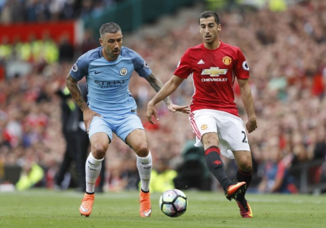 manchester city 039 s aleksandar kolarov in action with manchester united 039 s henrikh mkhitaryan manchester united v manchester city premier league old trafford 10 9 16 photo reuters manchester city 039 s aleksandar kolarov in action with manchester united 039 s henrikh mkhitaryan manchester united v manchester city premier league old trafford 10 9 16 photo reuters