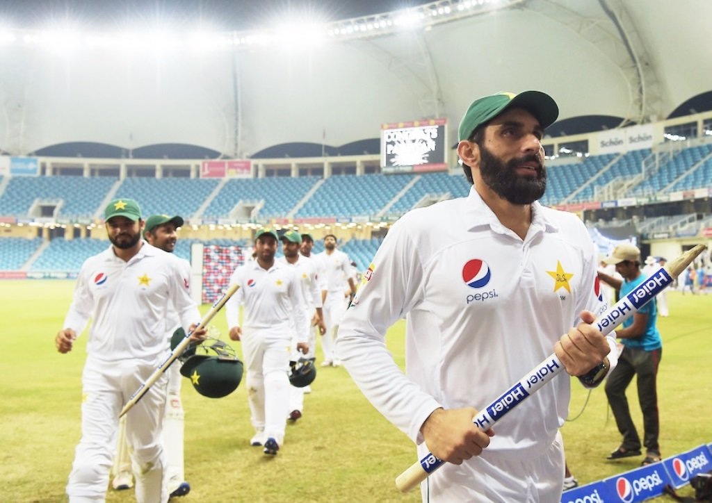 misbah says push ups were done to give a tribute to the army who helped them train for england series photo afp