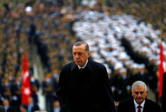 turkey 039 s president tayyip erdogan attends a republic day ceremony at anitkabir the mausoleum of modern turkey 039 s founder ataturk to mark the republic 039 s anniversary as he is flanked by prime minister binali yildirim r in ankara turkey october 29 2016 photo reuters