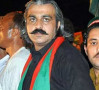 gandapur threatens armed march for imran s release
