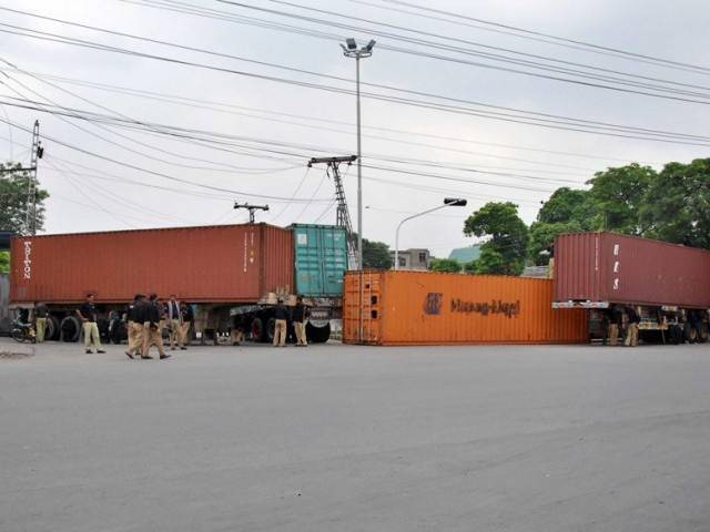 shortage of supply and customers keep trading low though apprehensions about shortages loom photo express shortage of supply and customers keep trading low though apprehensions about shortages loom photo express