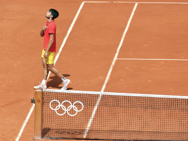 carlos alcaraz of spain reacts after winning the semifinal against felix auger aliassime of canada on friday photo reuters carlos alcaraz of spain reacts after winning the semifinal against felix auger aliassime of canada on friday photo reuters