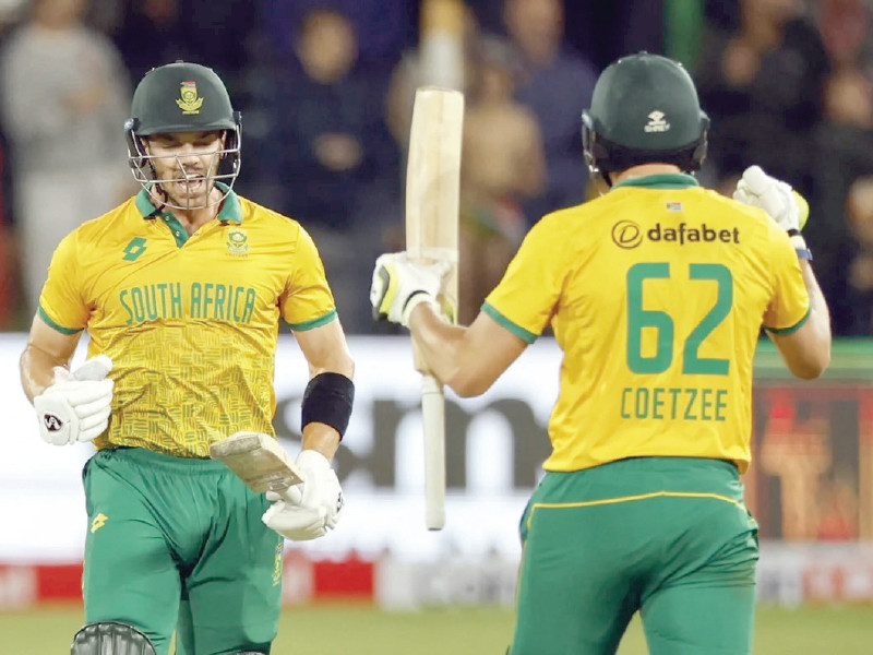 tristan stubbs and gerald coetzee celebrate south africa s series equalling victory photo afp