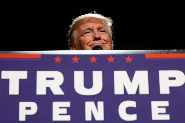 republican presidential nominee donald trump appears at a campaign rally in warren michigan u s october 31 2016 photo reuters