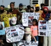 ex senator warns of protest over pakistanis held by somali pirates ex senator warns of protest over pakistanis held by somali pirates