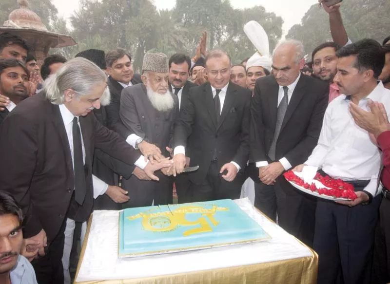 judges cut a cake at the opening ceremony of the 150th anniversary celebrations photo abid nawaz express judges cut a cake at the opening ceremony of the 150th anniversary celebrations photo abid nawaz express