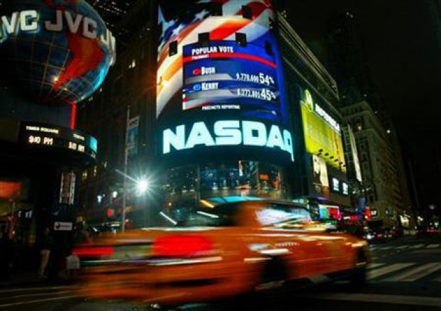 early projections in the united states presidential election by cnn are projected on the nasdaq screen in new york 039 s time square november 2 2004 reuters shannon stapleton us election early projections in the united states presidential election by cnn are projected on the nasdaq screen in new york 039 s time square november 2 2004 reuters shannon stapleton us election