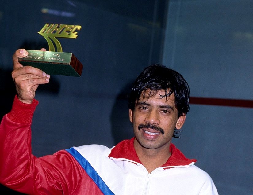 did squash legend jahangir khan really win 555 matches in a row
