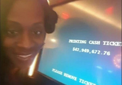 woman denied 43m slot machine jackpot offered steak dinner instead