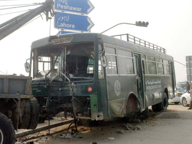 a crane drags the bus away from the accident site photo express a crane drags the bus away from the accident site photo express