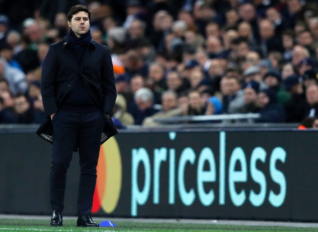 mauricio pochettino looks on from the touchline at wembley stadium in london on november 2 2016 photo afp