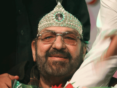 pakistani singer khyal muhammad honoured with presidential medal by afghanistan