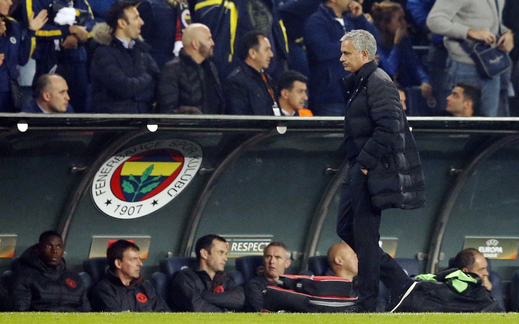 jose mourinho looks dejected in istanbul photo reuters