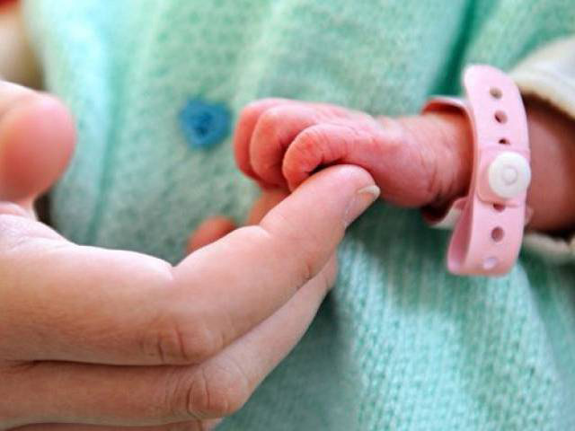 muslim man forbids wife from breastfeeding newborn in kerala