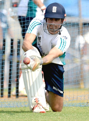 england cricket captain alastair cook bats in nets during a training session at the brabourne stadium in mumbai on november 5 2016 photo afp england cricket captain alastair cook bats in nets during a training session at the brabourne stadium in mumbai on november 5 2016 photo afp