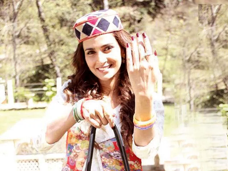 saba qamar reveals her first celebrity crush saba qamar reveals her first celebrity crush
