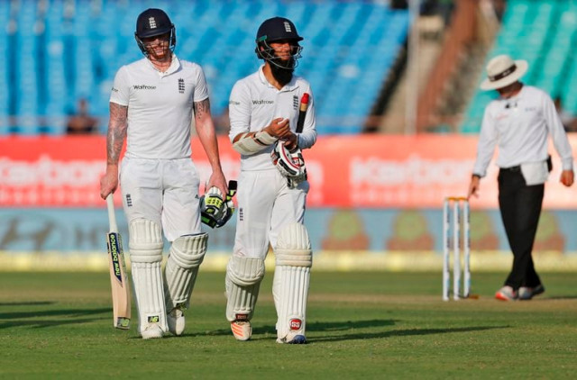 england 039 s moeen ali and his teammate ben stokes l walk off the field after the end of the day 039 s play photo reuters england 039 s moeen ali and his teammate ben stokes l walk off the field after the end of the day 039 s play photo reuters