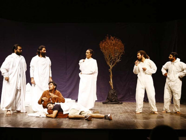 the comedy revolves around junkie friends who are chased by the police and seek refuge in a graveyard photo publicity the comedy revolves around junkie friends who are chased by the police and seek refuge in a graveyard photo publicity
