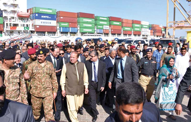 pm nawaz and gen raheel visit gwadar port during the launch of the first cpec shipment photo app