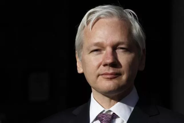 wikileaks founder julian assange speaks to the media outside the high court in london december 5 2011 photo reuters wikileaks founder julian assange speaks to the media outside the high court in london december 5 2011 photo reuters