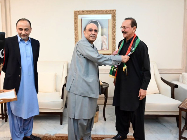 ppp co chairman asif ali zardari welcomed both leader into the party expressing his pleasure at their decision to join ppp photo ppp media cell ppp co chairman asif ali zardari welcomed both leader into the party expressing his pleasure at their decision to join ppp photo ppp media cell